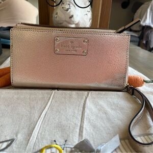 Kate Spade wristlet